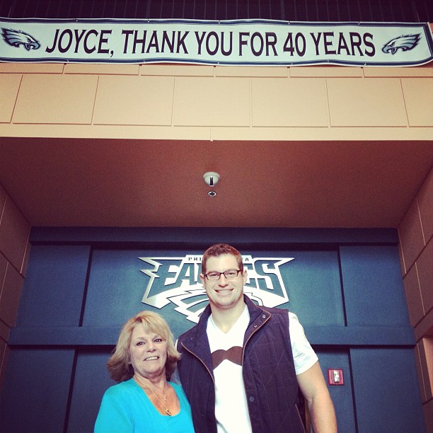 @BrentCelek was in the building today and celebrated Joyce Iman's 40 great years with the team!