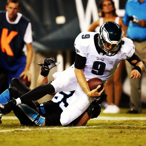 QB Nick Foles hauls it in, scores first TD of #CARvsPHI.