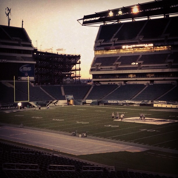 Spending Saturday night under the lights, transforming Lincoln Financial Field to all- #Eagles.