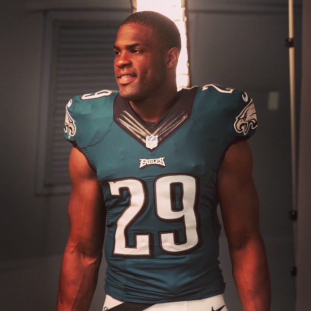 DeMarco Murray looks pretty good in green, wouldn't you say?